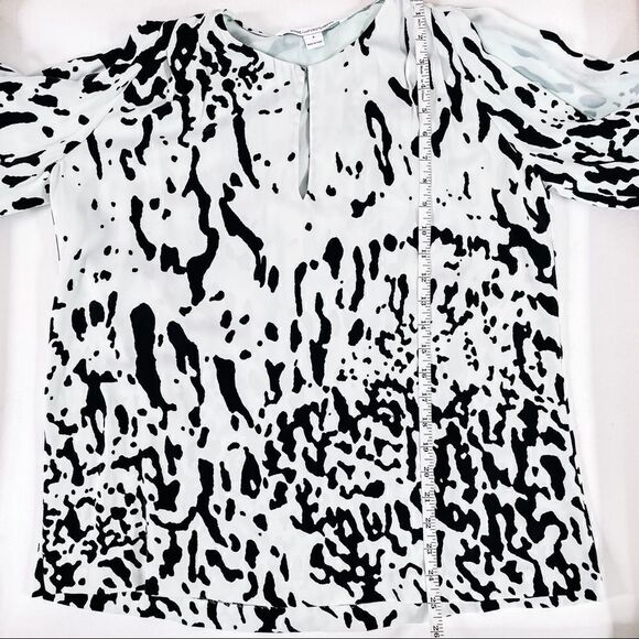 Diane Von Furstenberg Astor Split Sleeve Stretch Silk Blouse - Picture 8 of 9